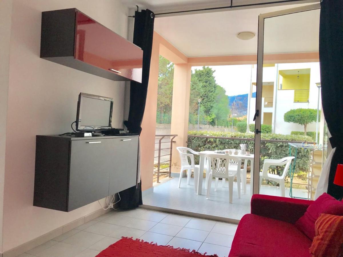 San Rocco One Bed Apartments 4A1 9 Isca sullo Ionio Eksteriør billede